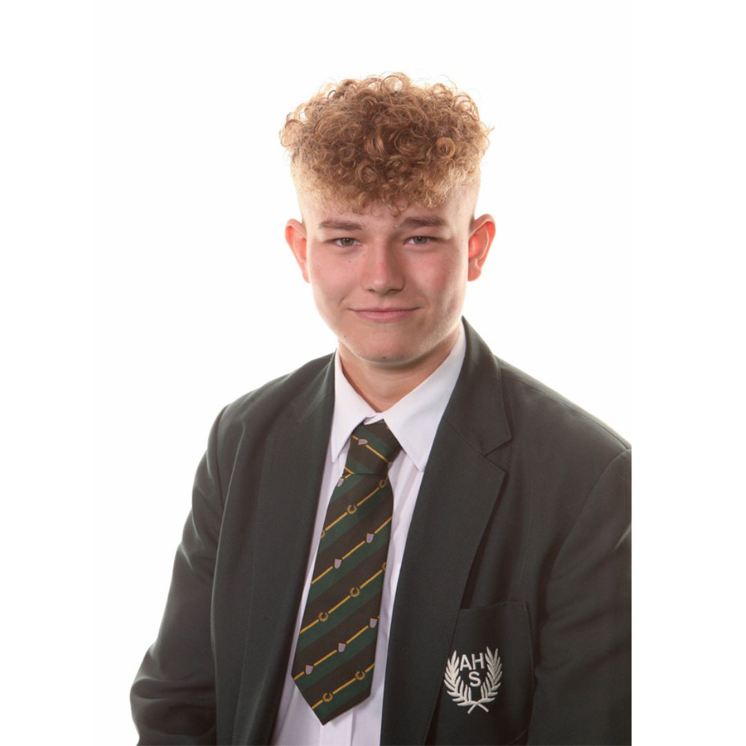 Red House Sports Captain
