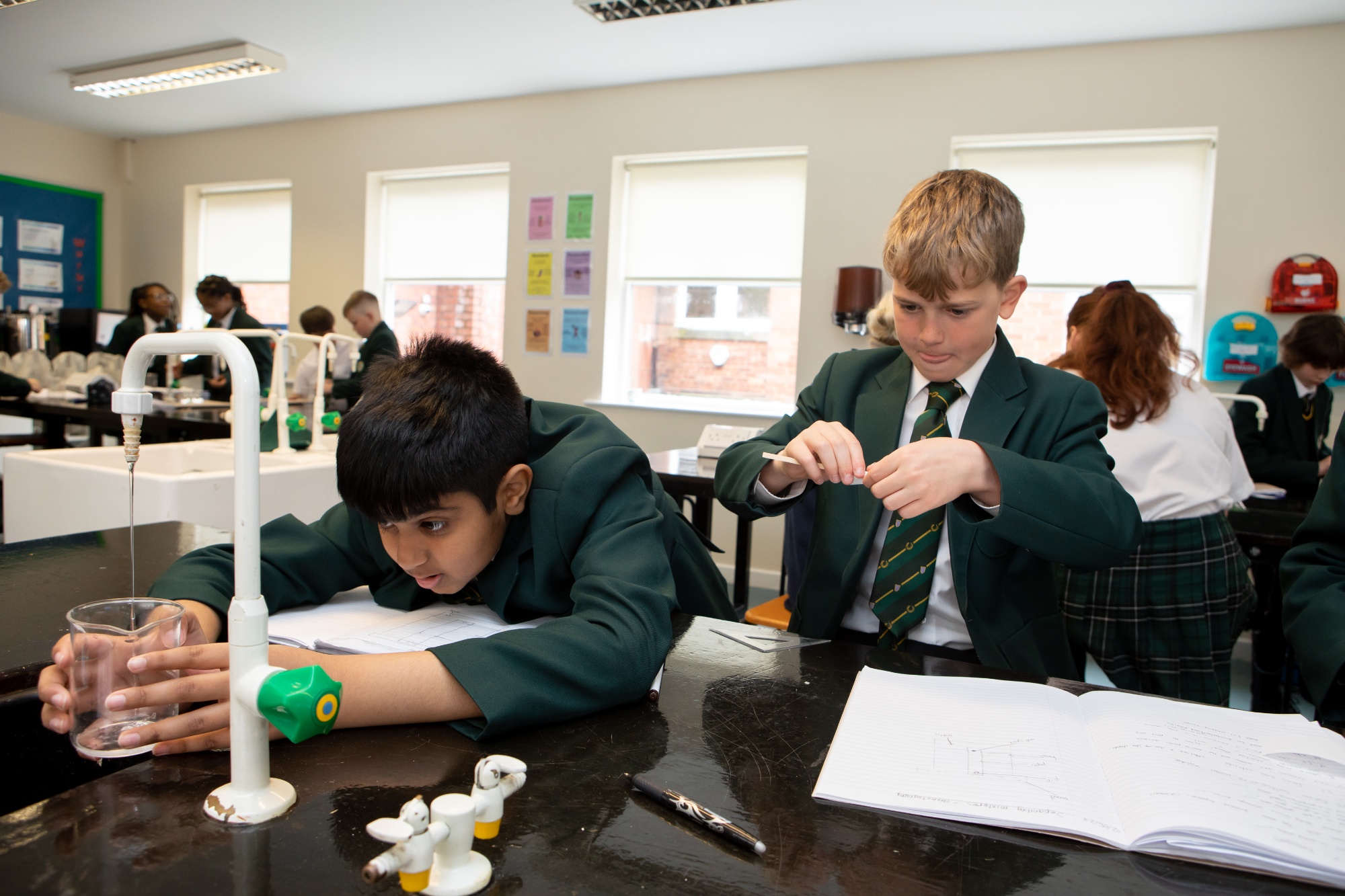 Senior children in the science lab
